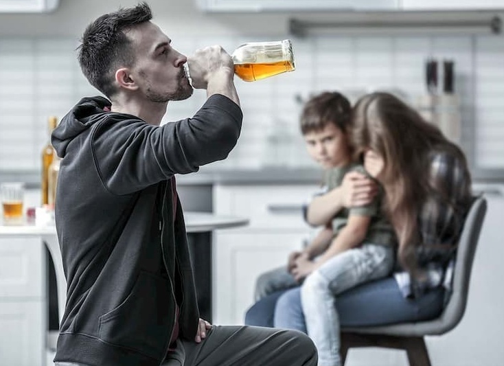 ЧТО ДЕЛАТЬ С МУЖЕМ АЛКОГОЛИКОМ?