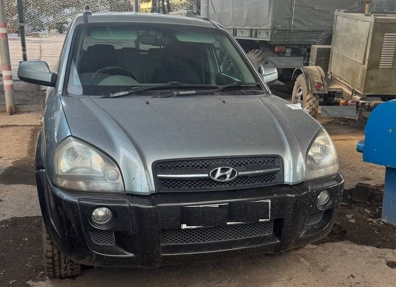 Ростовские таможенники конфисковали и отправили в воинскую часть автомобиль Hyundai Tucson