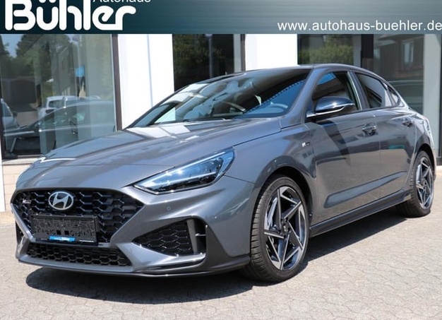 Hyundai экстренно отзывает 100 тысяч машин из России – известна причина