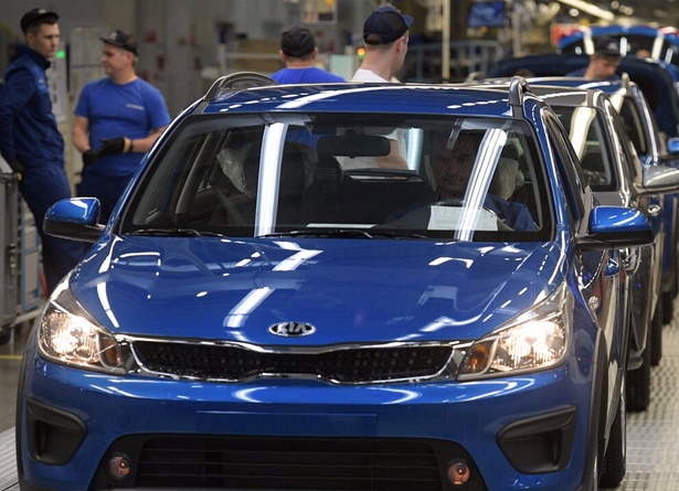 В России возобновят выпуск Kia Rio, Hyundai Solaris и Creta. Автомобили будут выпускать под новой маркой.</p>
<p>Когда старт производства?